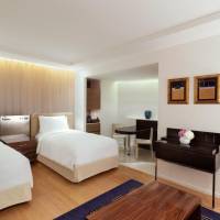 Club level, Guest room, 2 Twin/Single Bed(s), Ocean view
