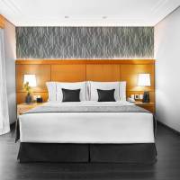 Grand Premium The Level Room
