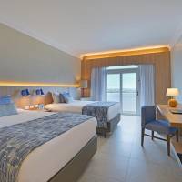 Premium Room with 2 double beds and sea view