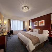 Royal Premier King Room with 2 Breakfasts, 2 afternoon tea and Lounge Benefits