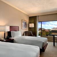 Hilton Deluxe Twin Room