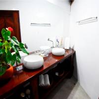 Deluxe Suite with Hot Tub (2 Adults)