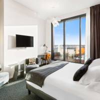 Junior King Suite with Terrace and Spa Access