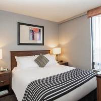 One-Bedroom Queen Suite