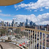 One-Bedroom Queen Suite with City View