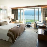 Signature Harbor and Mountain View Room with King Bed