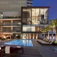 Deluxe Pool View Room with Two Queen Beds