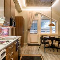 Suite with Mountain View