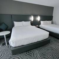 Queen Room with 2 Queen Beds - Non Smoking