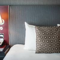 Superior Room with City View