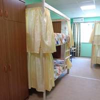 Кровать в общем номере