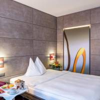 Superior Single Room - Street Side