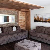 Two-Bedroom Apartment (6 Adults)