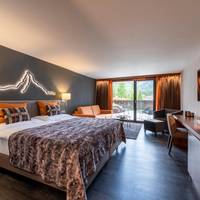 Superior Double Room with Panoramic Matterhorn View and Balcony