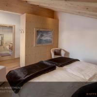 Penthouse Apartment with Matterhorn View