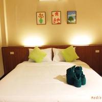 Deluxe Double Room Street View