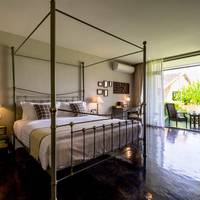 Deluxe Double Room with Garden View