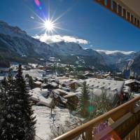 Double Room with Balcony and Mountain View