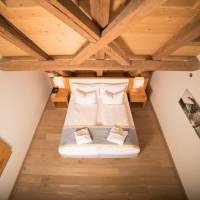 Standard Double Suite