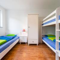 Two-Bedroom Apartment (5 Adults)