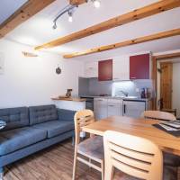 Two-Bedroom Apartment with Balcony (3 Adults)