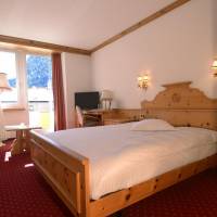 Comfort Queen Room