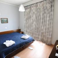 Two-Bedroom Apartment (2-4 Adults)