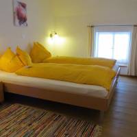 Budget Double Room with Shared Bathroom
