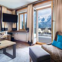 One-Bedroom Suite with Eiger Mountain View