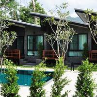 Deluxe Double Room with Pool View