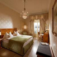 Superior Room with Lake View