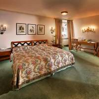 Classic Twin Room
