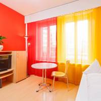 Single Room with Shared Bathroom