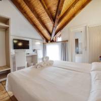 Double Room with Lake View