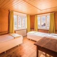 Quad Room