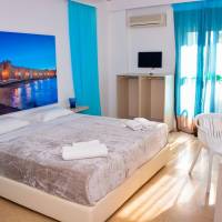 Studio (2 Adults)