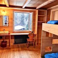 Twin Room with Shared Bathroom