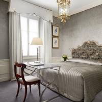 Classic Queen Room