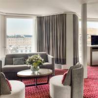 Junior Suite with City View
