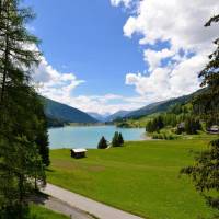 Two-Bedroom Apartment with Lake View