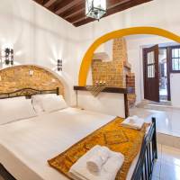 Superior One-Bedroom Apartment (2 Adults)