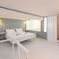 Apartment - Split Level (4 Adults)