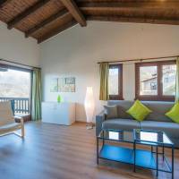 One-Bedroom Apartment with Balcony