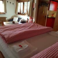 Studio (2 Adults)