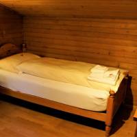 Single Room with Shared Bathroom