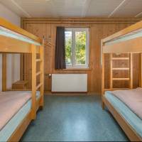 Sextuple Room with Shared Bathroom