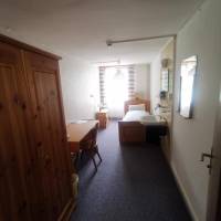 Single Room with Shared Shower