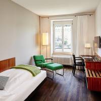 Small Single Room with View to Rhine River