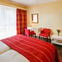 Standard Double Room with Street View
