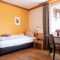 Medium Single Room